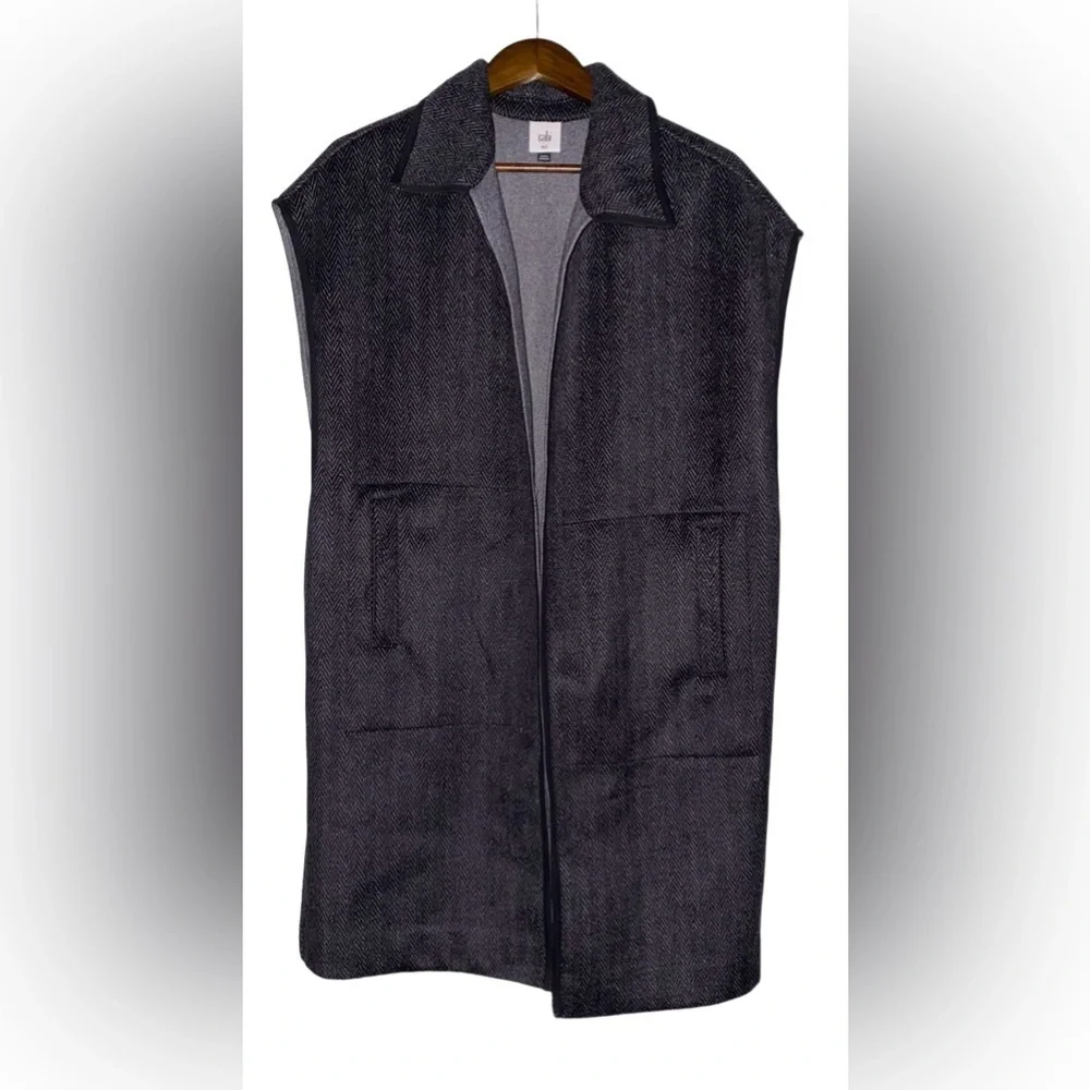 CAbi‎ Novel Herringbone Tweed Vest Quiet Luxury Capsule Wardrobe Women M/L